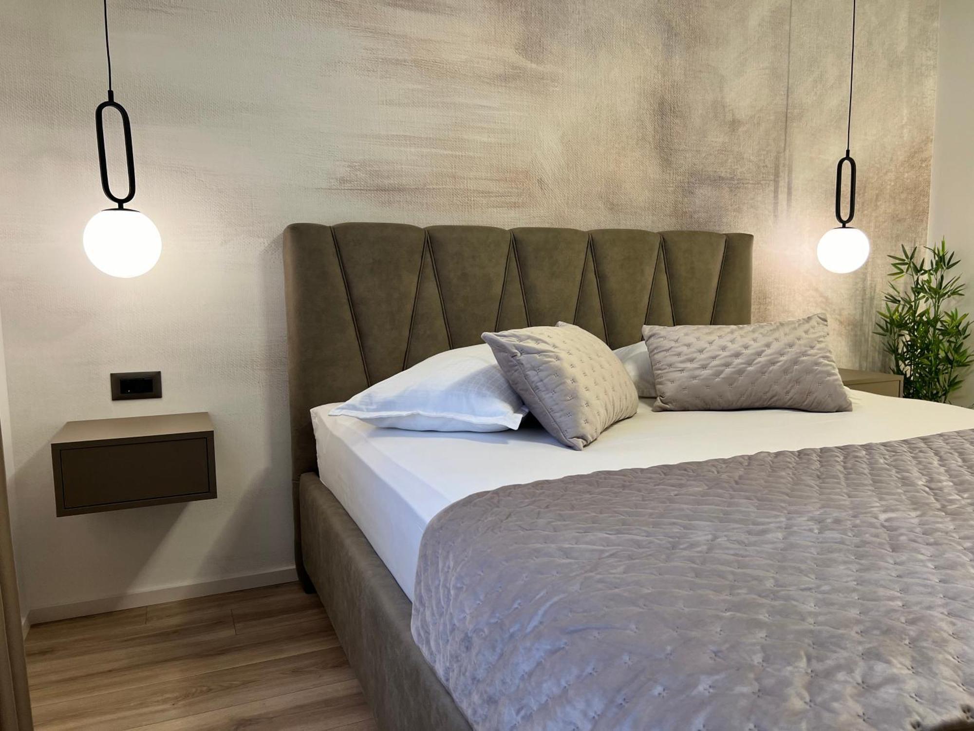 Apartmani Ivelic Supetar Buitenkant foto