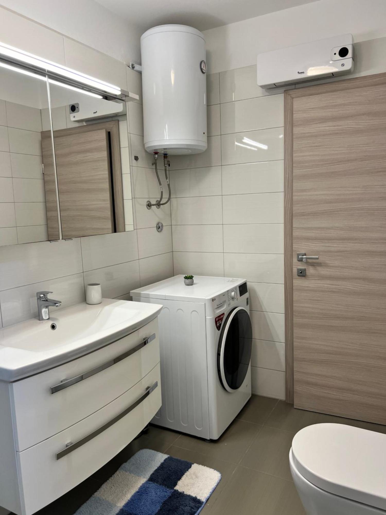 Apartmani Ivelic Supetar Buitenkant foto