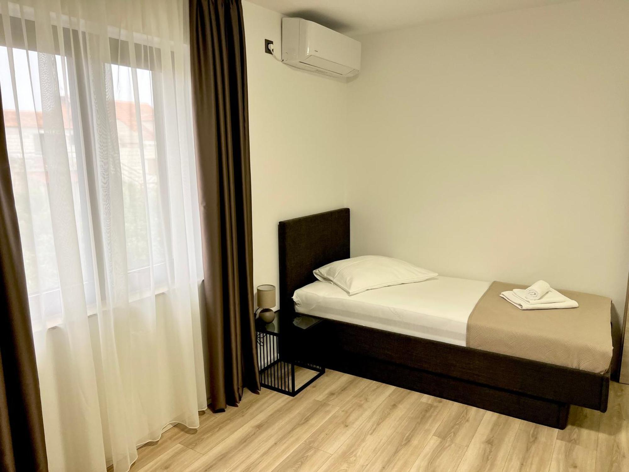 Apartmani Ivelic Supetar Buitenkant foto