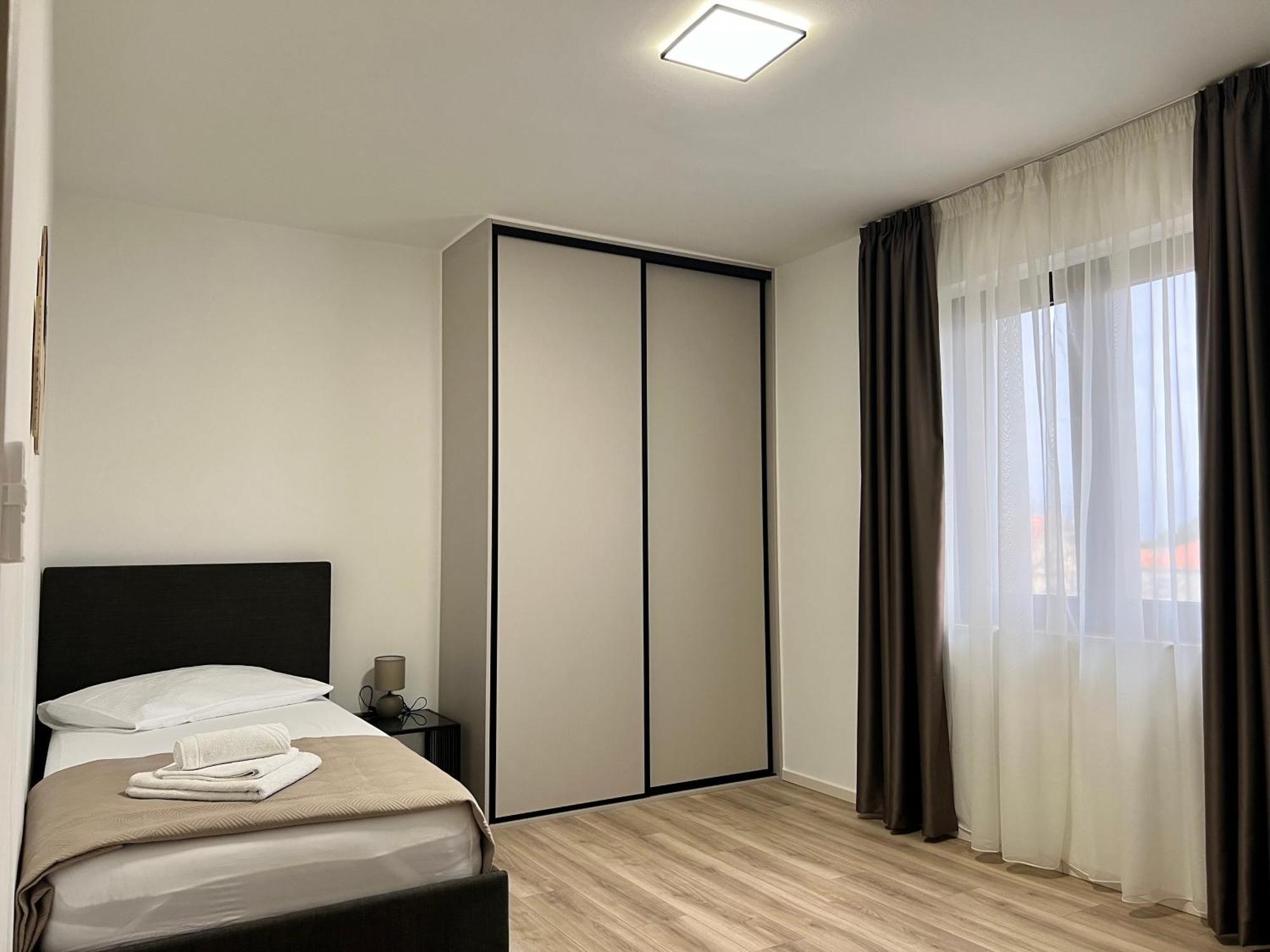 Apartmani Ivelic Supetar Buitenkant foto